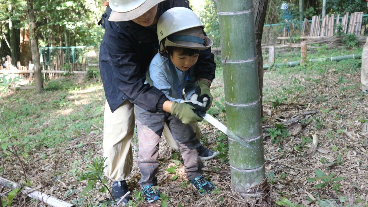 秋日和！多摩の里山で竹刈り体験！（10/19開催）